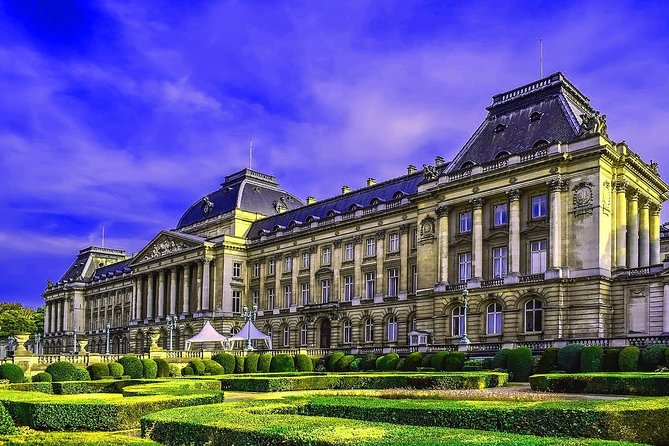 Private Transfer From Brussels to AMSterdam or AMS Schiphol Airport