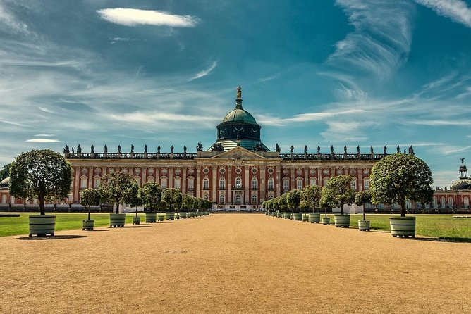 Private Transfer From Krakow to Berlin With 2 Hours for Sightseeing