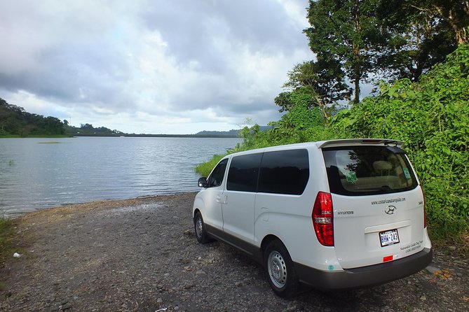 Private Transfer From San Jose Airport to La Fortuna - Service Details