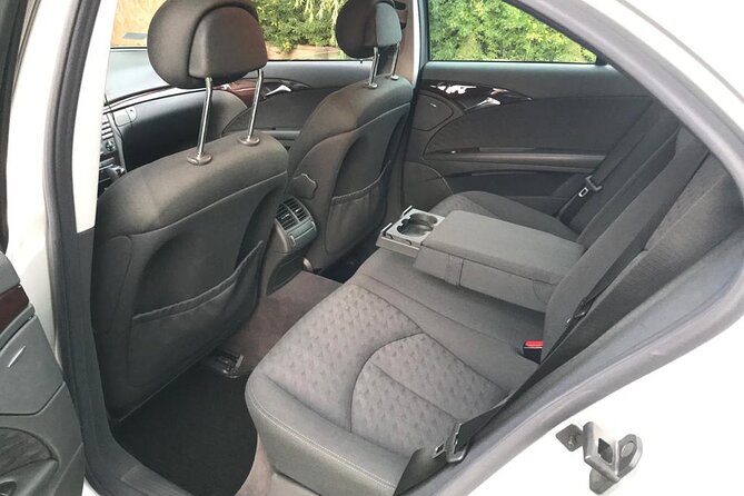 Private Transfer From Zakopane to Krakow Airport - Pickup Details