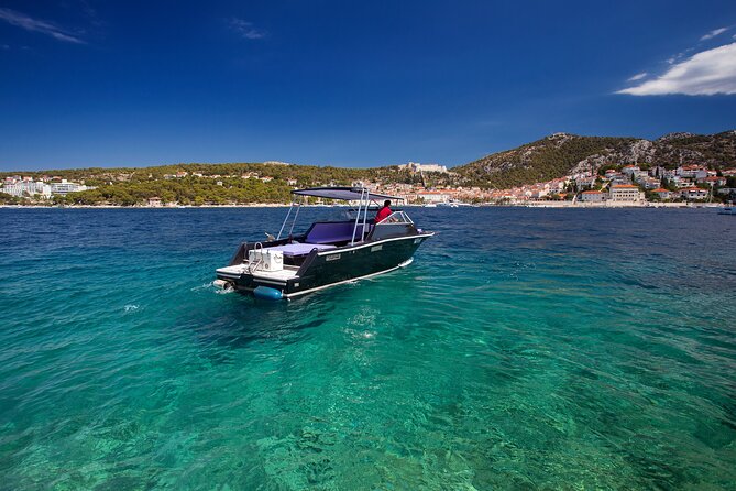 Private Transfer: Hvar Town to Split Airport by Speedboat