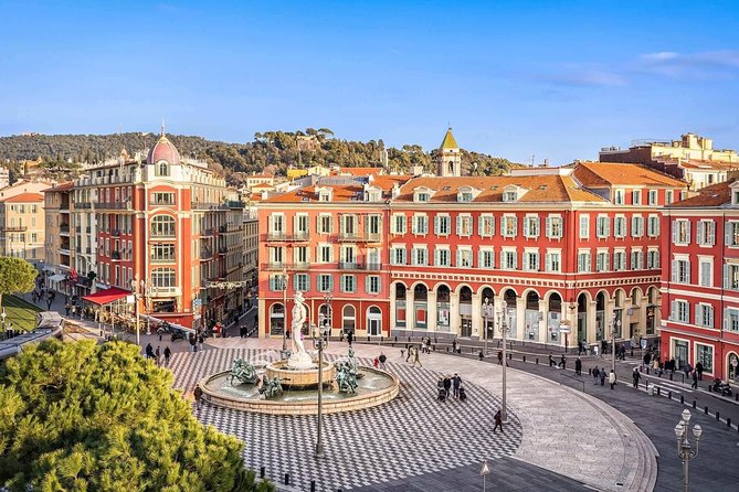 Private Transfer: Nice City to Nice Airport NCE in Business Car