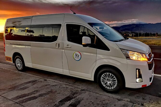 Private Transfer San Jose Airport and Hotels to La Fortuna - Cancellation Policy