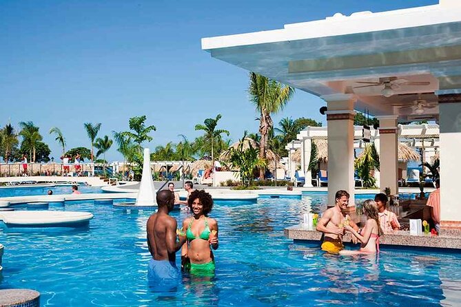 Private Transfer Service From Liberia Airport To Riu Guanacaste