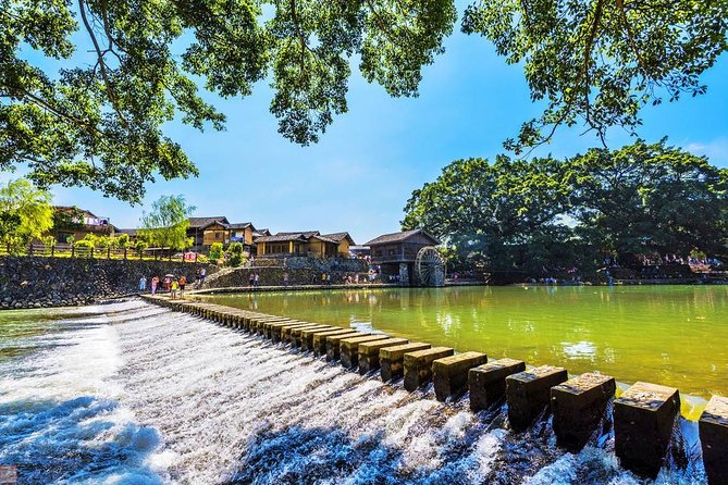 Private Transfer to Hongkeng Tulou and Yunshuiyao Village From Xiamen City