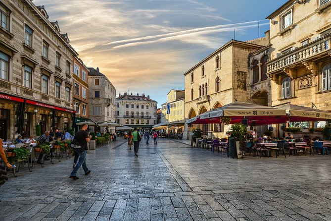 Private Transfer – Tour Split to Dubrovnik Included Stop in Mostar Town