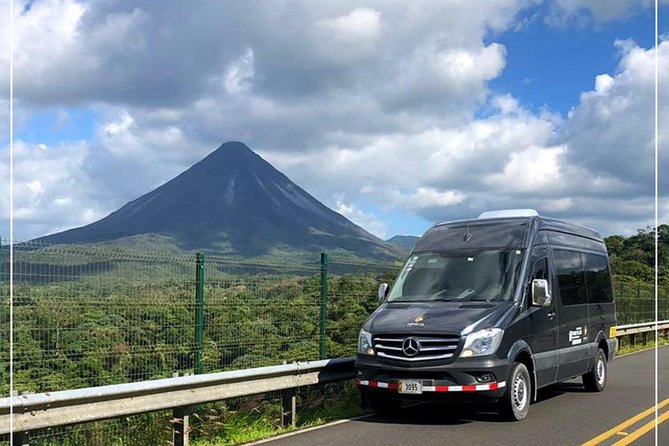 Private Transport From Manuel Antonio to Monteverde - Service Overview