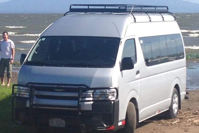 Private Transportation From San José to Playa Conchal