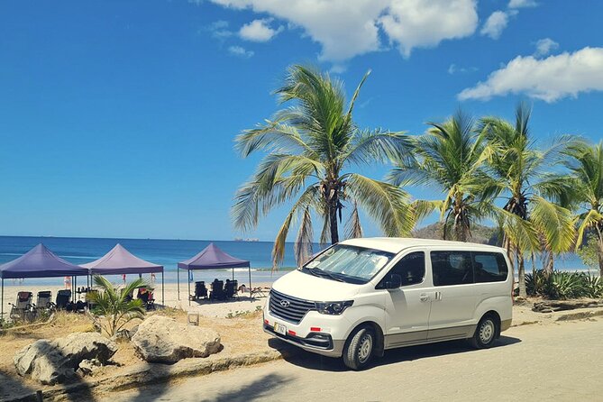 Private Transportation From the Airport to Playa Langosta
