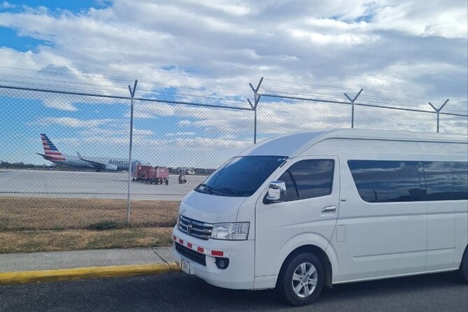 Private Transportation San José Airport to Hacienda Pinilla - Pickup Information