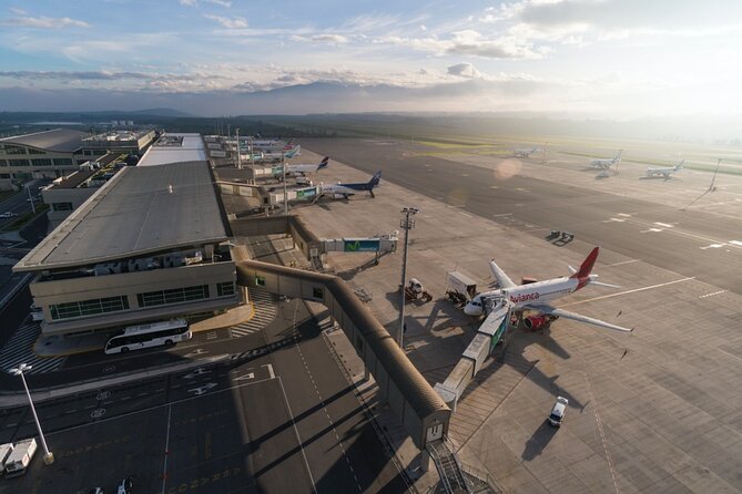 Private Trasnfer From or to Quito Airport - Mariscal Sucre - Accessibility Information