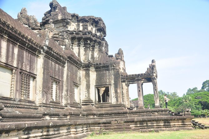 Private TUK-TUK Tour: Angkor Wat + Lady Temple - Transportation Details