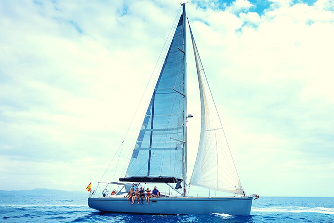 Private Yacht Sailing Tours in Barcelona - Tour Details