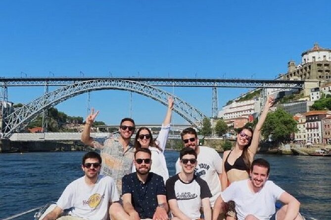 Private YACHT Tour in Porto (1 to 8 People) on a YACHT Just for You
