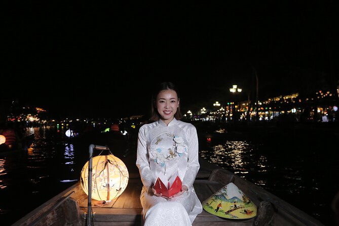 Professional Photography Tour Optional Ao Dai Dress in Hoi An