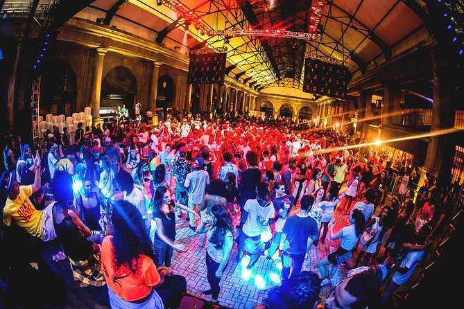 Pub Crawl in Rio With Transfer - Highlights of the Pub Crawl