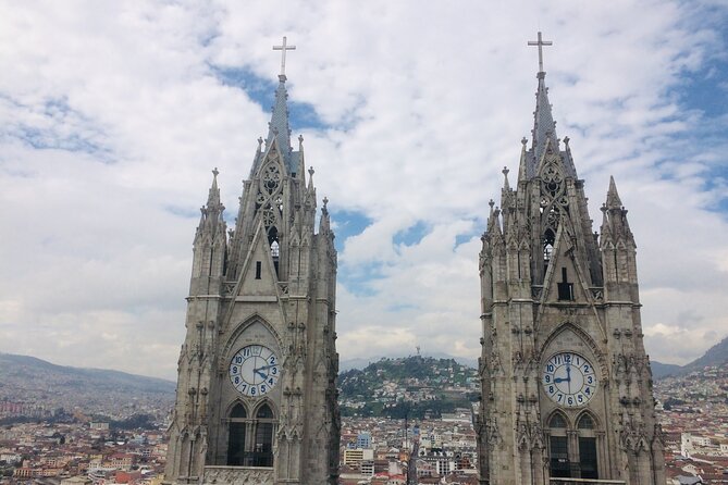 Quito PRIVATE Departure Transfer From Hotels to the Airport