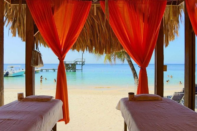 Relax With a Professional Massage in Roatan Including Ground Transportation