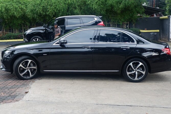 Rent Car Fullday Jakarta Mercedes E CLass ( Executive Car ) - Price Information