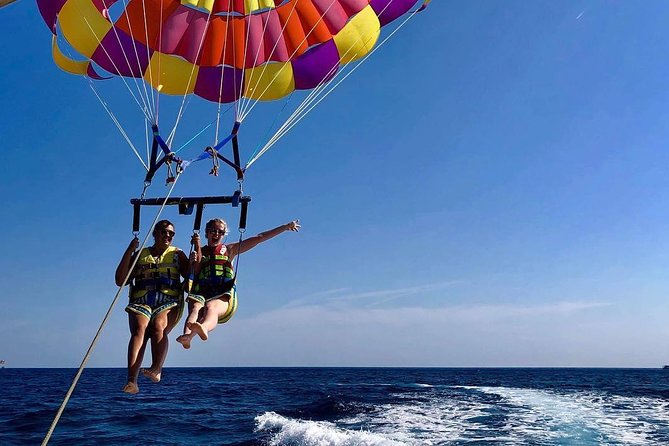 Roatan Parasailing Tour - Meeting and Pickup