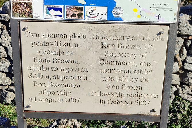 Ronald Brown Hike With Gourmet Lunch - Tour Overview