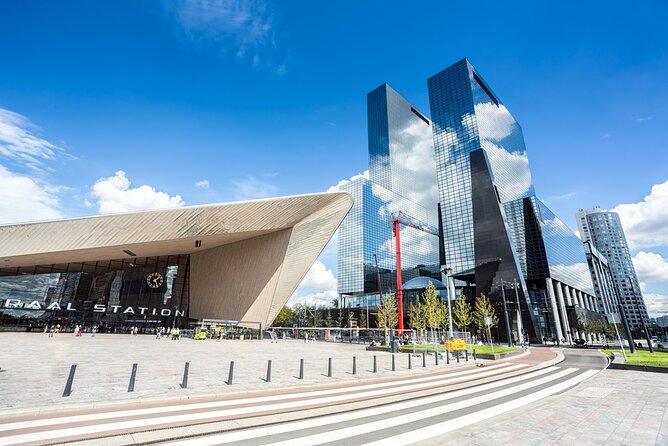 Rotterdam's Architectural Marvels Guided Walking Tour