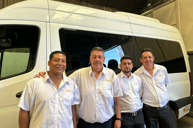 Round Transportation From the Airport to the Province of Mendoza