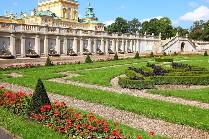 Royal Wilanow Palace and Park: Private All-Inclusive Tour