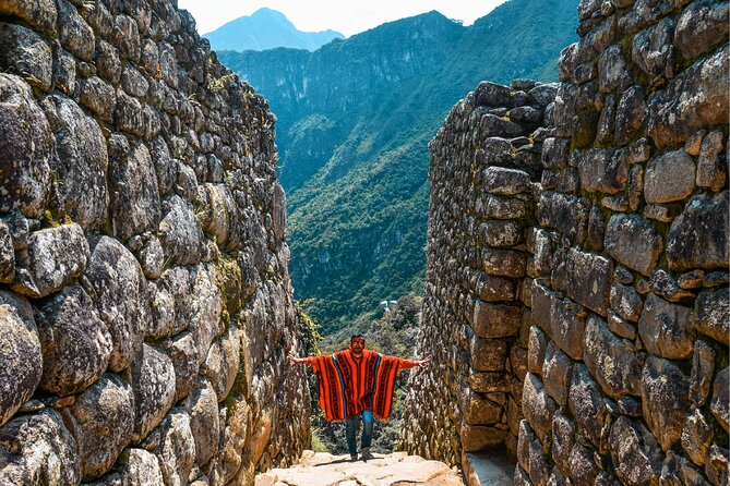 Sacred Valley and Machu Picchu 2-Day Tour From Cusco