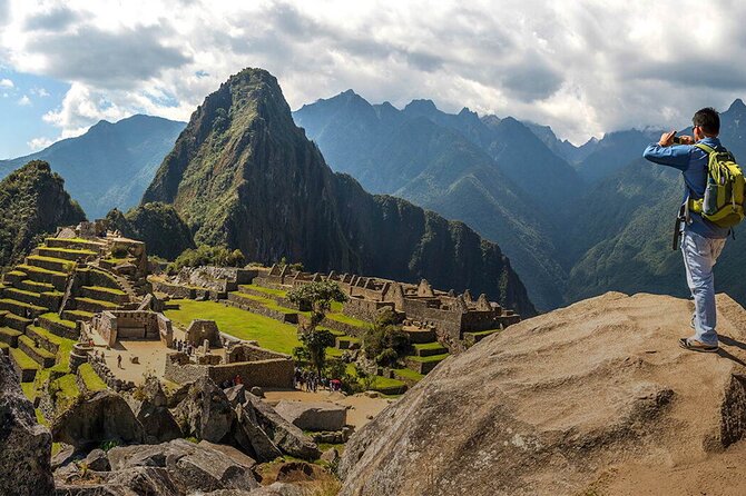 Sacred Valley and Machu Picchu 2 Day Tour With Hotel - Itinerary Details