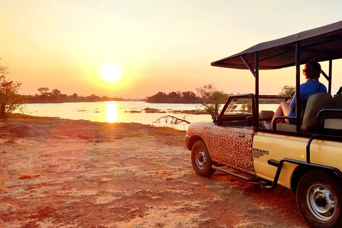 Safari Game Drive 3 Hours in Victoria Falls - Inclusions