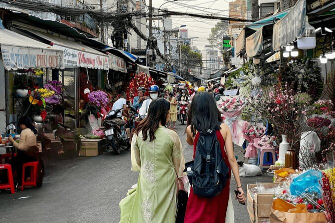 SaiGon Hidden Gem Halfday Explore Local Life Tour - Meeting and Pickup