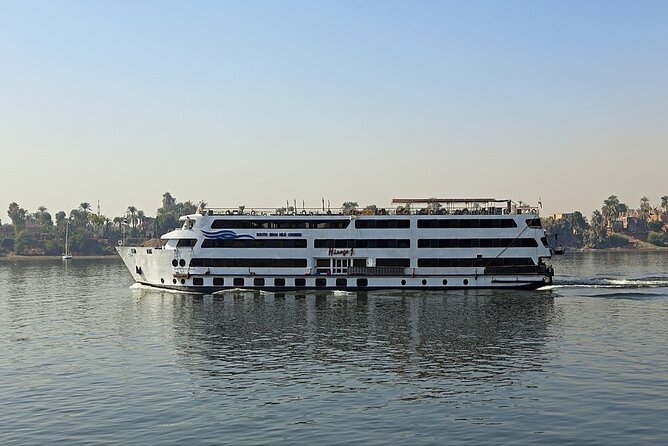 Sailing Nile Cruise Aswan to Luxor Including Tours for 3 Nights