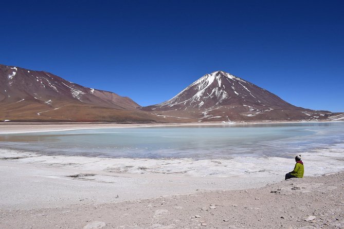 Salar De Uyuni 2 Days 1 Night. Spanish Driver/Guide. Volcan Tunupa Route.