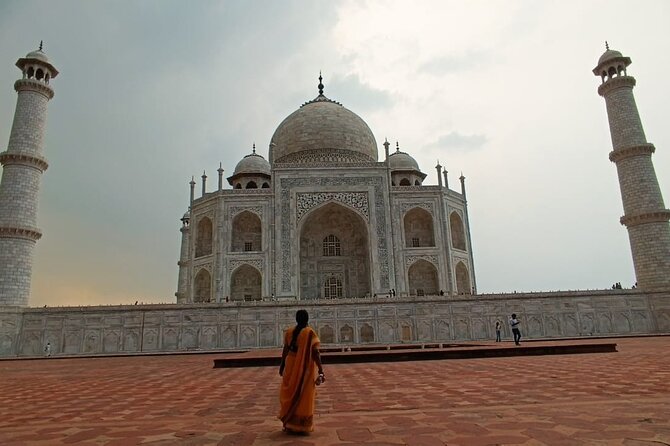 Same Day Taj Mahal Tour By Gatimaan Express Train - Transportation Details