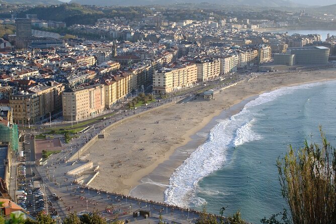 San Sebastian – Donostia Private Walking Tour With a Professional Guide