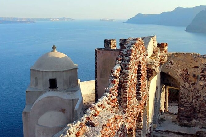 Santorini Venetian Castles Discovery Private Tour