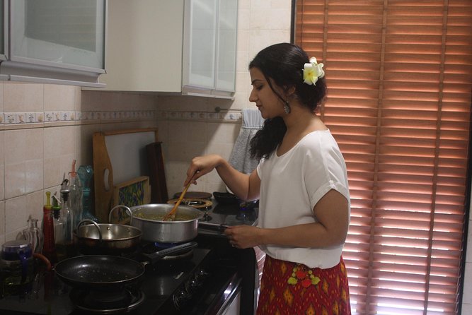 Savour a Hearty Muslim Feast and Watch a Demo by Sama