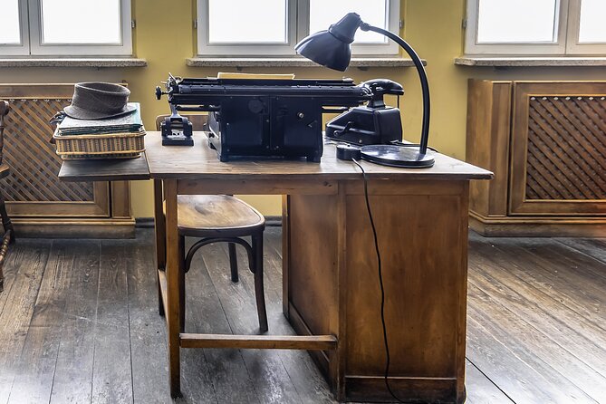 Schindlers Factory & Private City Tour - Tour Highlights