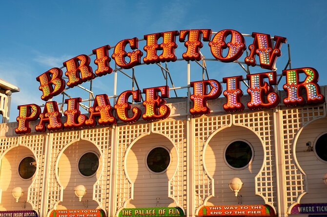 Self Guided Adventure Hunt: Brighton By The Sea - Player Roles and Features