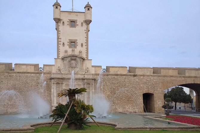 Self Guided Walking Tour of Charming Cadiz - Tour Overview
