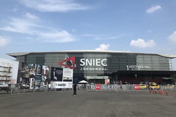 Shanghai New International Expo Center (Sniec) Transfer to Shanghai Downtown