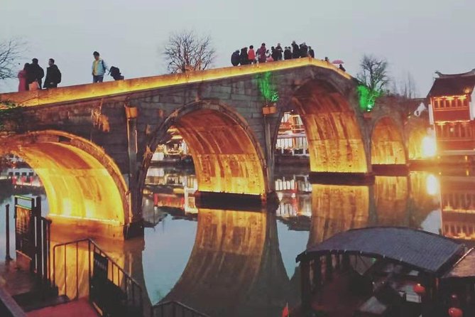 Shanghai Private Tour of Zhujiajiao Ancient Town Sunset in Oriental Pearl Tower - Meeting and Pickup