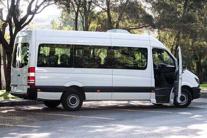 Shared Transfer From the Airport to Cartagena City or Vice Versa