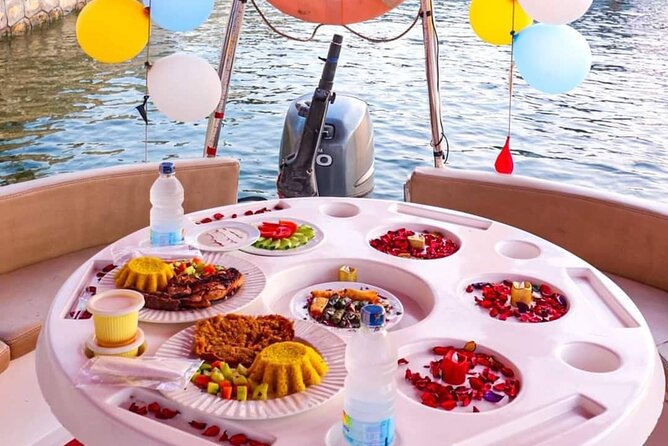 Short Felucca Donut Boat Trip on The Nile in Cairo