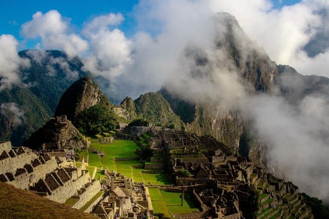 Short Trail to Machu Picchu - 2 Day Tour - Tour Overview