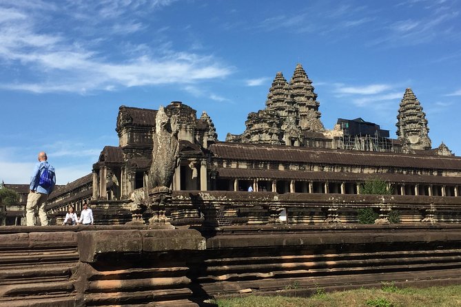 Siem Reap Angkor Sunrise Private 3 Days by Bike - Detailed Itinerary