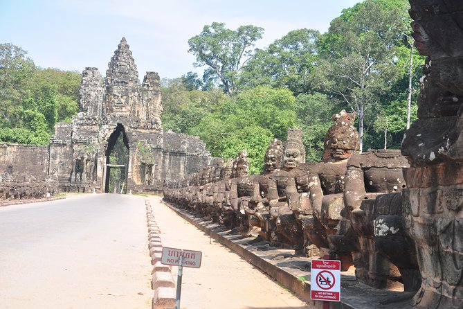 Siem Reap Floating Village and Beng Mealea Temple - Floating Village Exploration