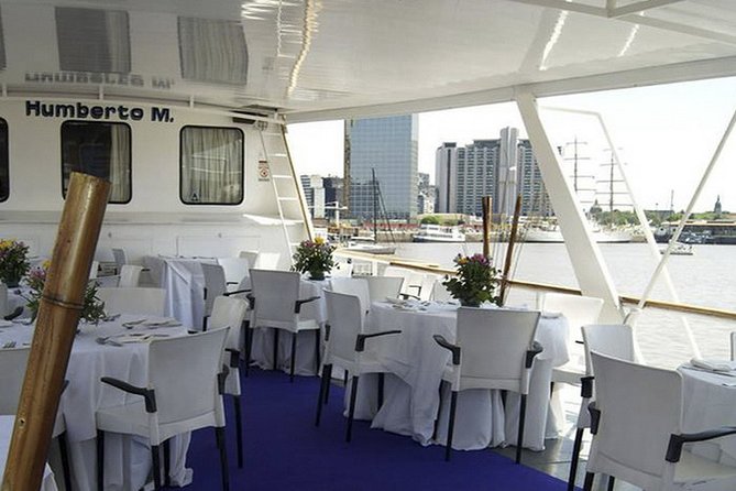 Small Group Buenos Aires City Tour and Sailing - Guide and Assistance