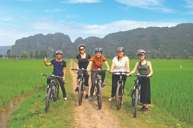 Small Group History Tour to Ninh Binh With Lunch - Itinerary Highlights